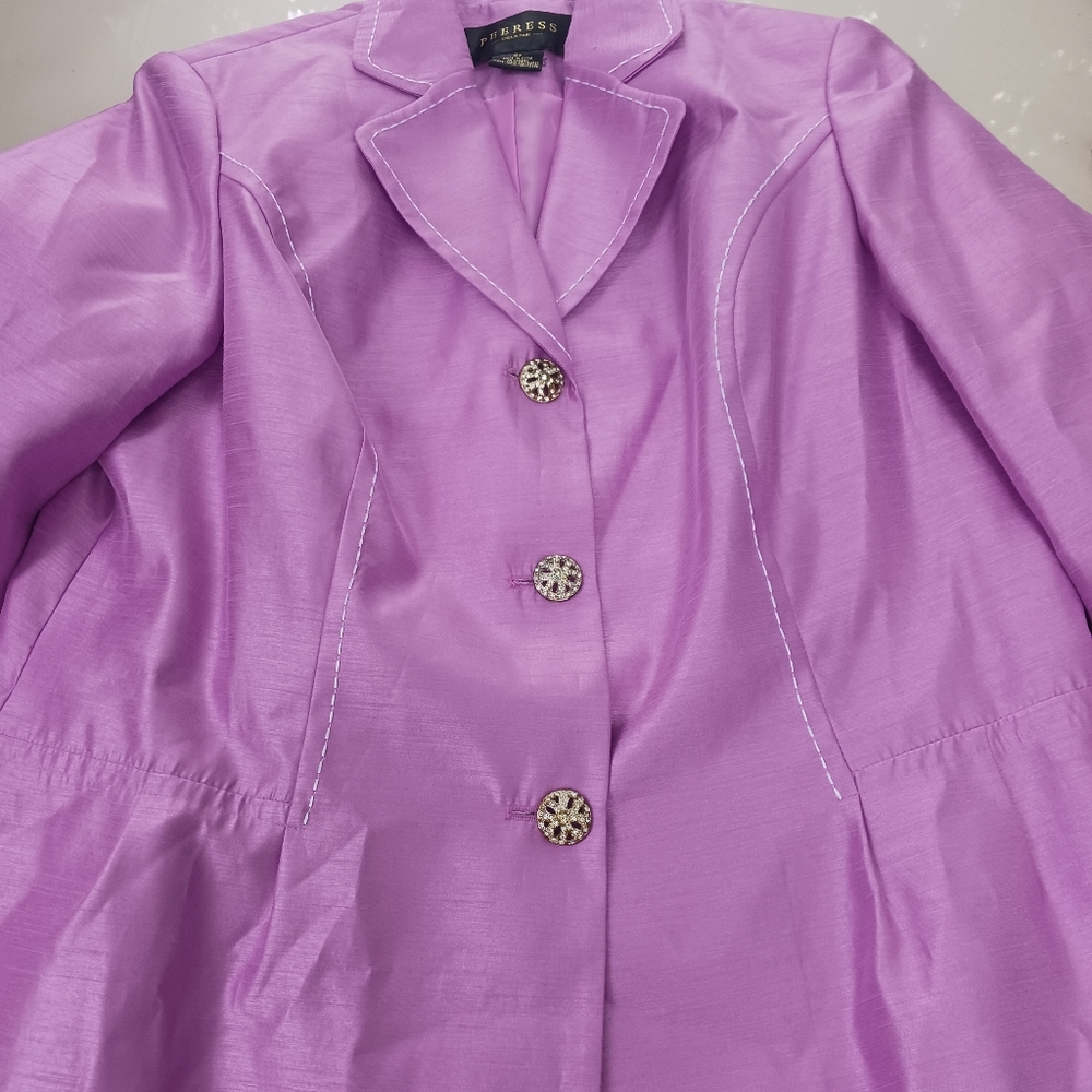 Peetess Lavender edges in white shiny women's suit jacket size 16w
